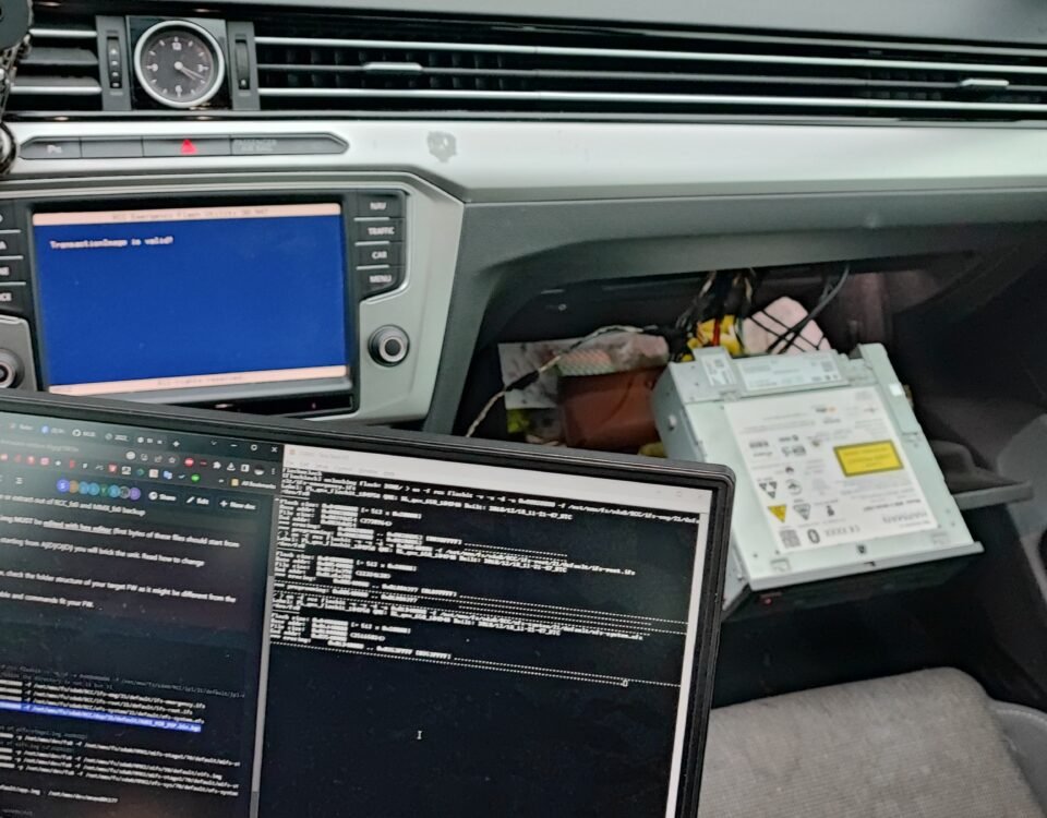 Volkswagen Passat MIB2 atstatymo darbai