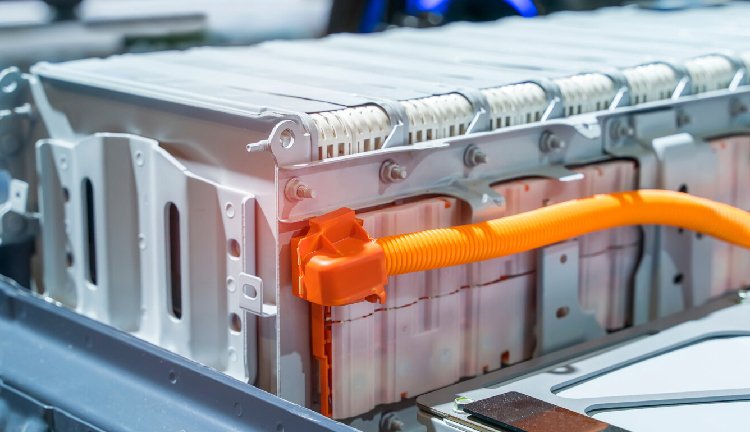 Elektromobilių baterijų diagnostika